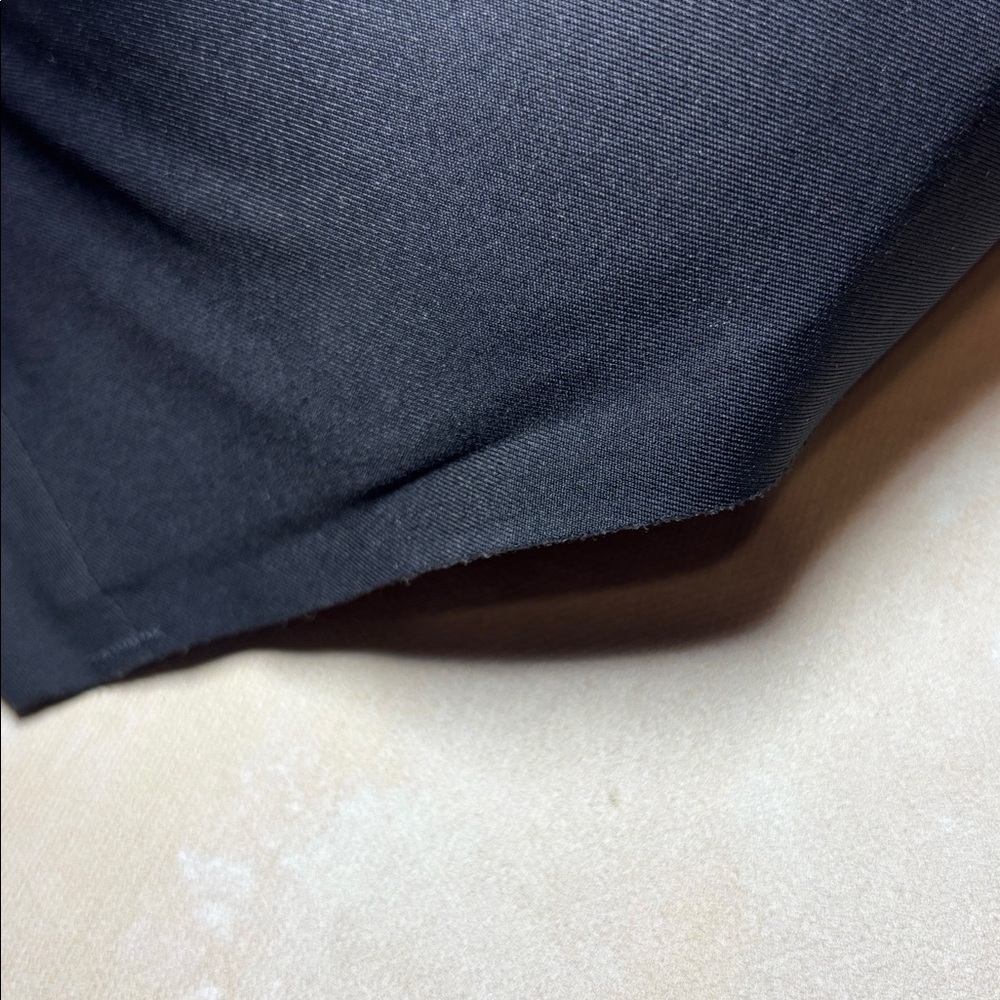 Victorias Secret Victoria Sport Black Women's Sports Bra, 36 E, like new! - Picture 8 of 8